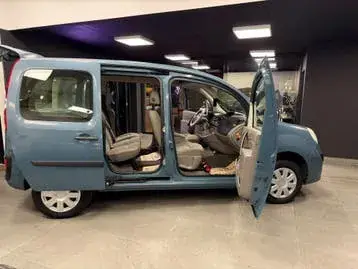 Renault Kangoo 2009 photo 2