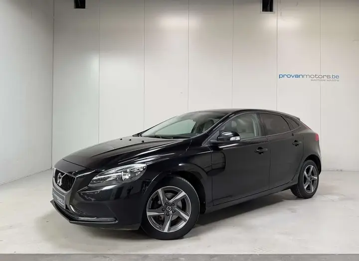 Volvo V40 2018 photo 4