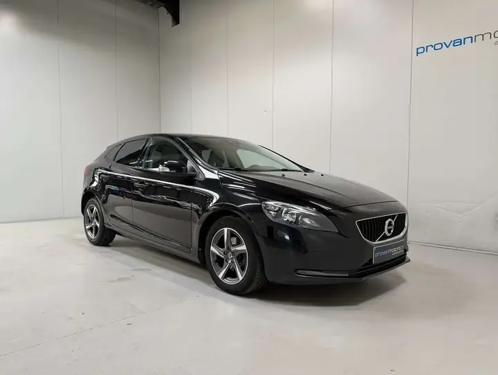 Volvo V40 2018 photo 5