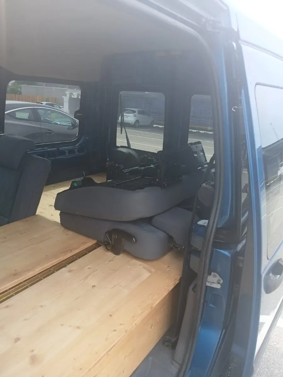 Ford Tourneo Connect 2009 photo 3