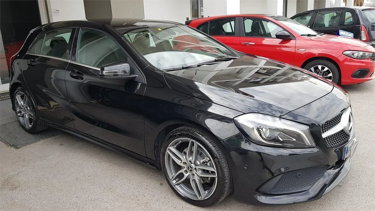 Mercedes-Benz A200 2018 photo 3