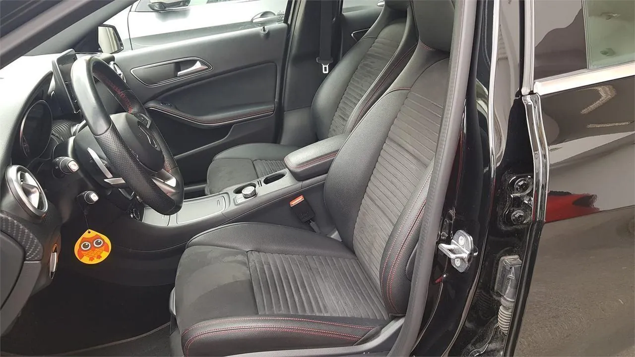 Mercedes-Benz A200 2018 photo 5