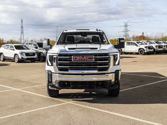 GMC Sierra 3500Hd 2024 photo 3