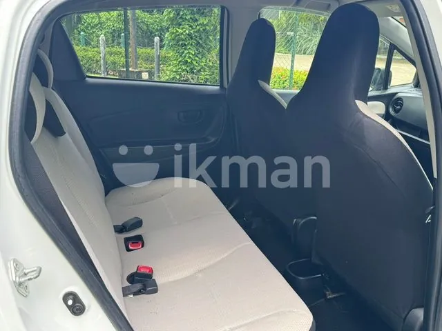 Toyota Vitz 2018 photo 5