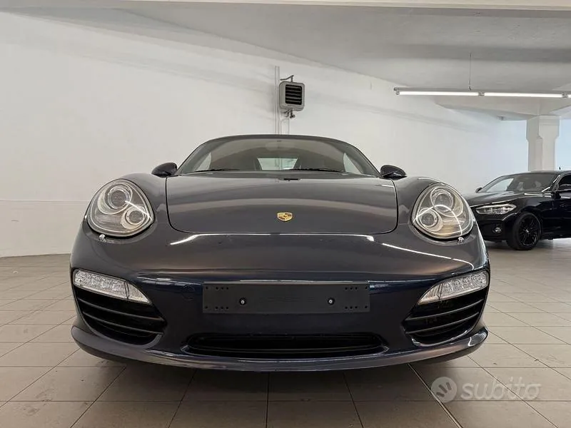 Porsche Boxster 2011 photo 2