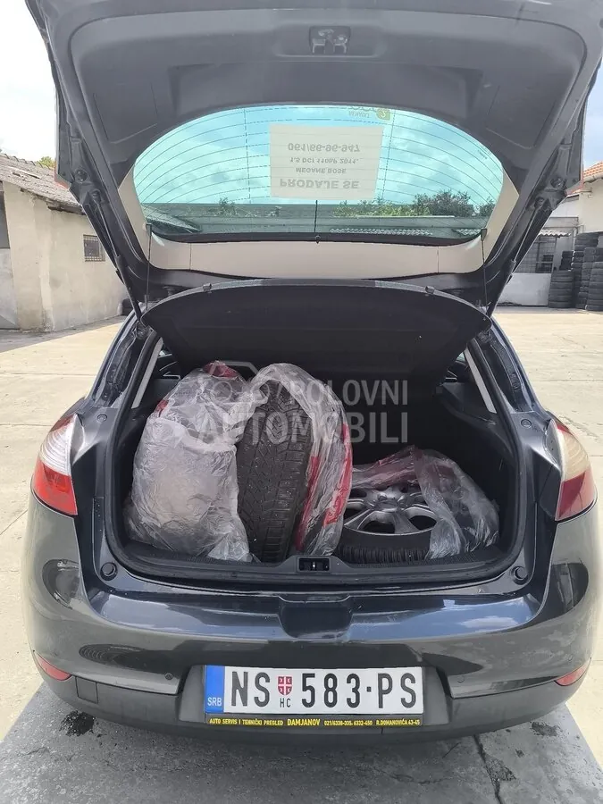 Renault Megane 2011 photo 5