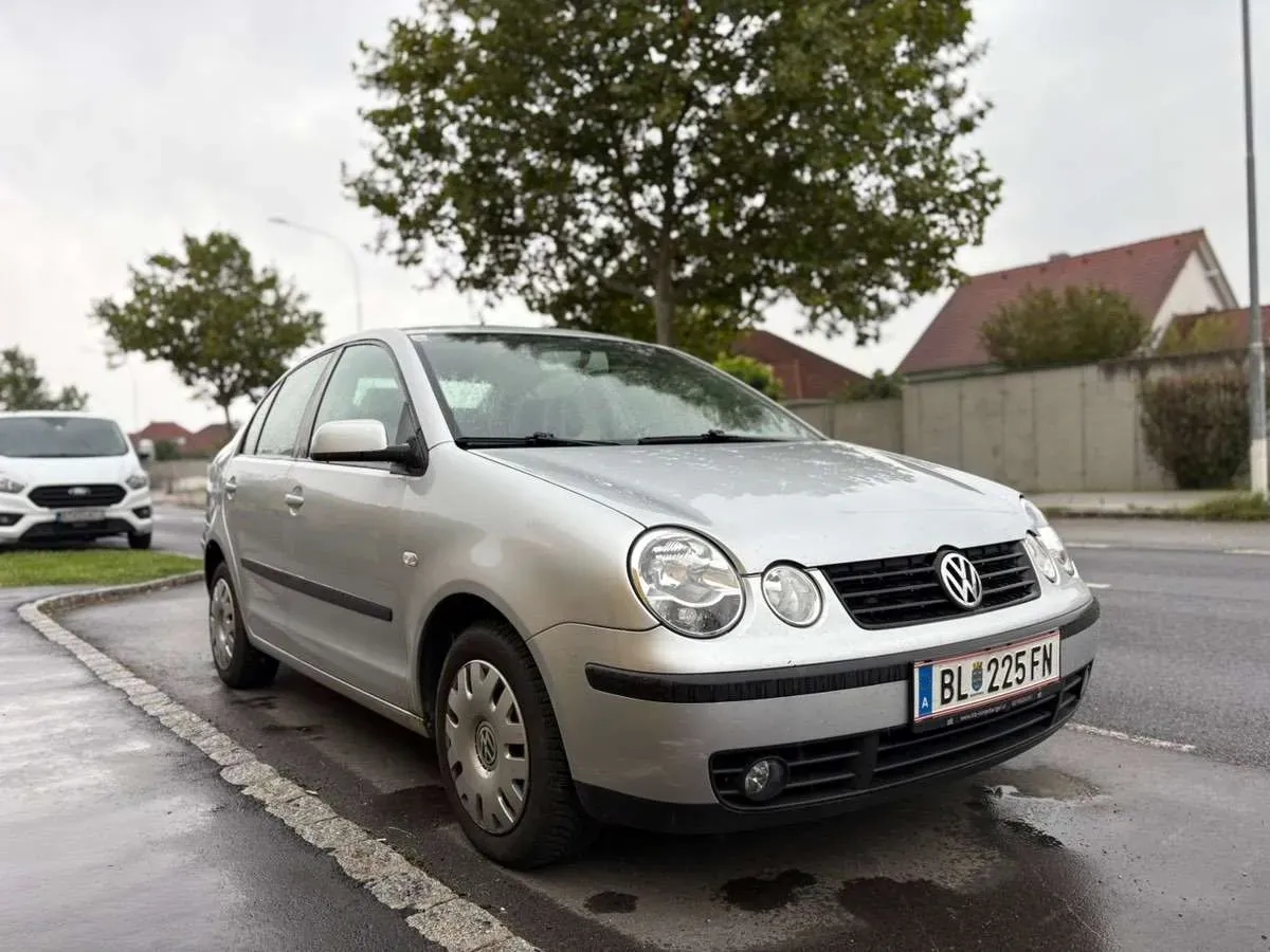 Volkswagen Polo 2005 photo 2