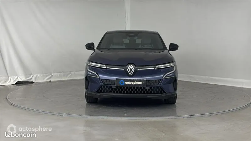 Renault Megane 2023 photo 2