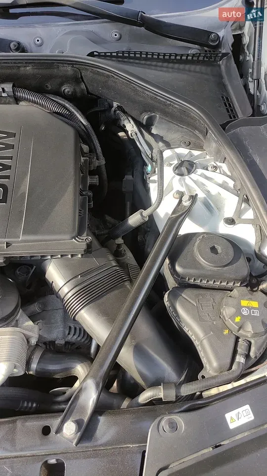 BMW 5 Series 2015 photo 3