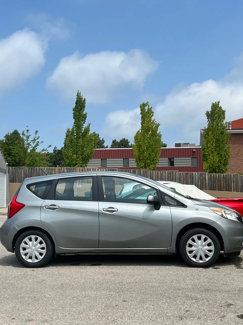 Nissan Versa Note 2014 photo 3