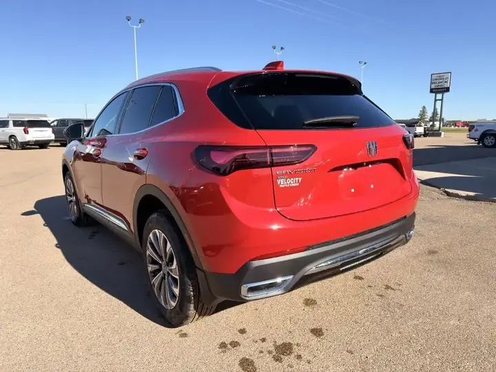 Buick Envision 2026 photo 3
