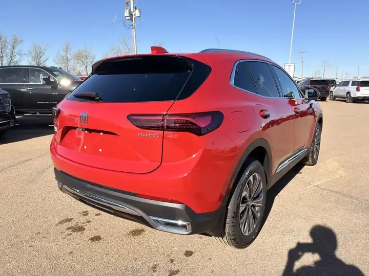 Buick Envision 2026 photo 5