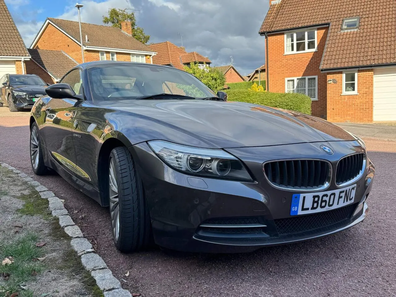 BMW Z4 2011 photo 2