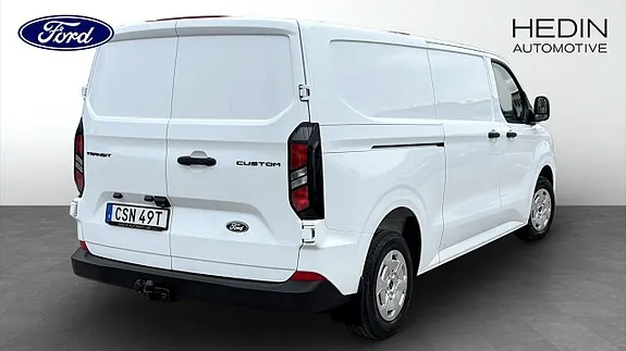 Ford Custom 2026 photo 2