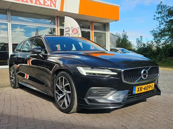 Volvo V60 2019 photo 3