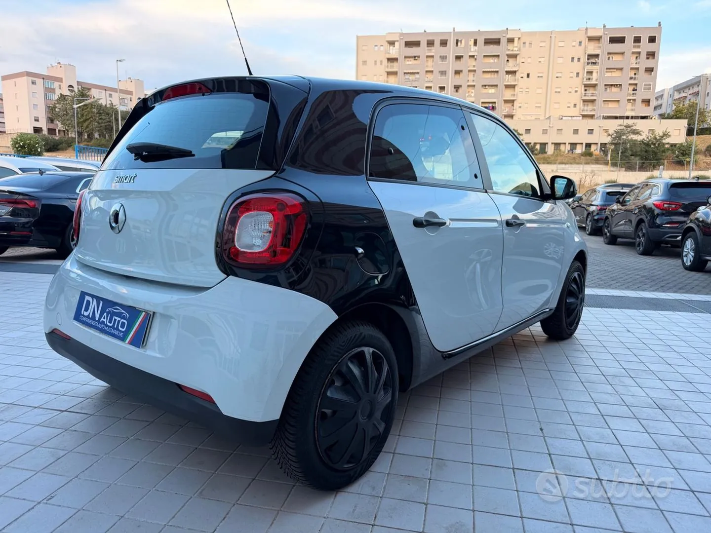 Smart Forfour 2015 photo 5