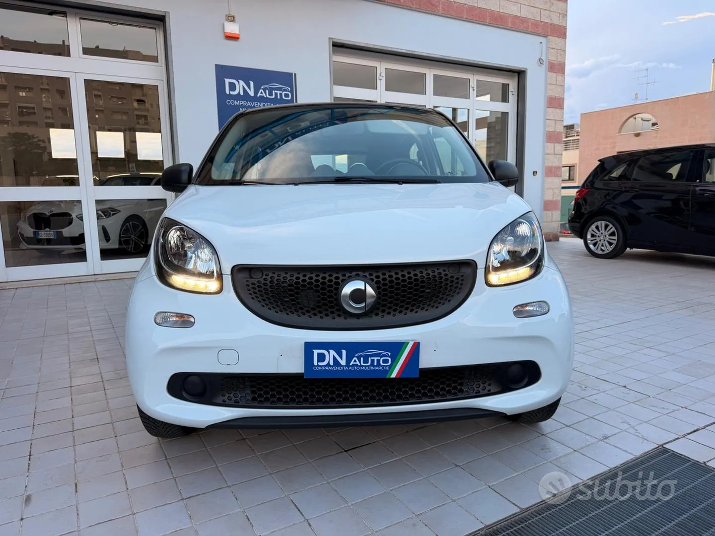 Smart Forfour 2015 photo 2