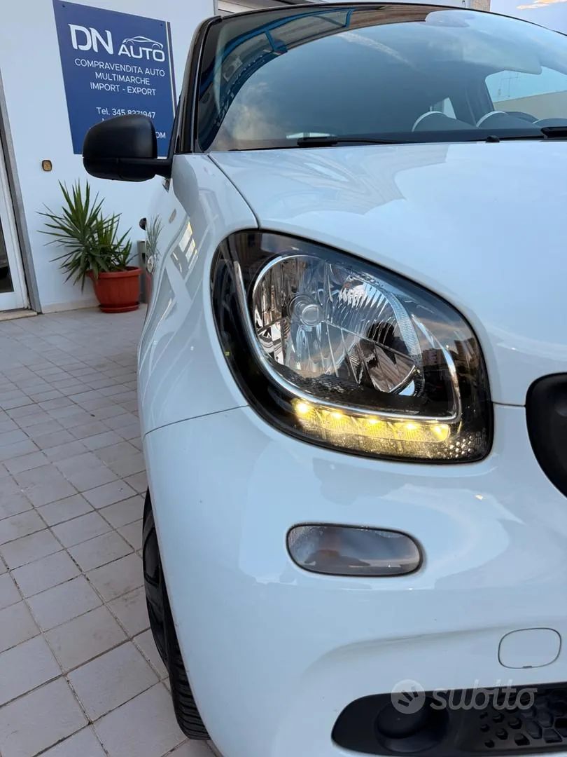 Smart Forfour 2015 photo 4