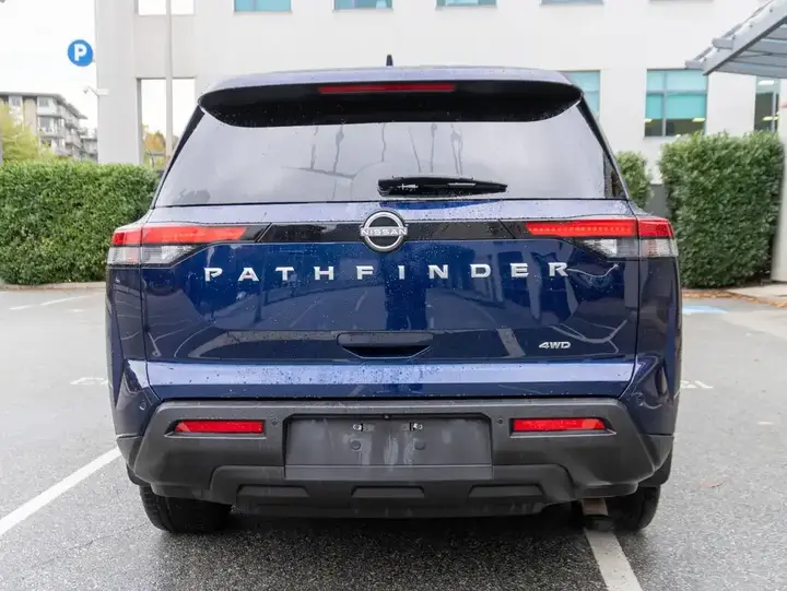 Nissan Pathfinder 2022 photo 4