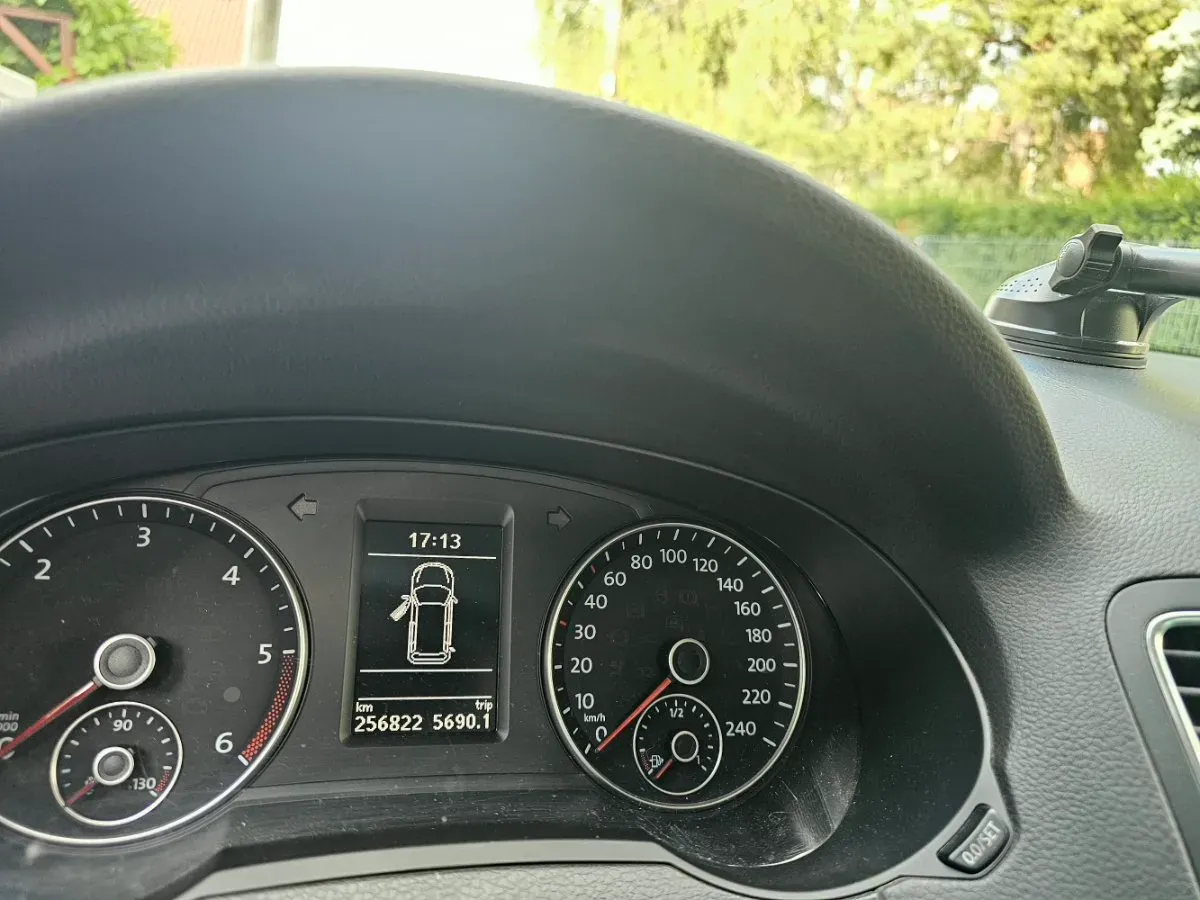 Volkswagen Sharan 2015 photo 3