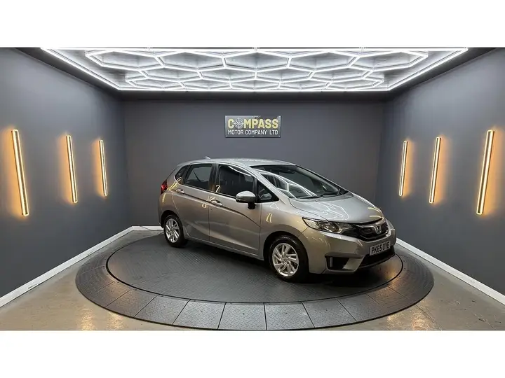 Honda Jazz 2015 photo 3