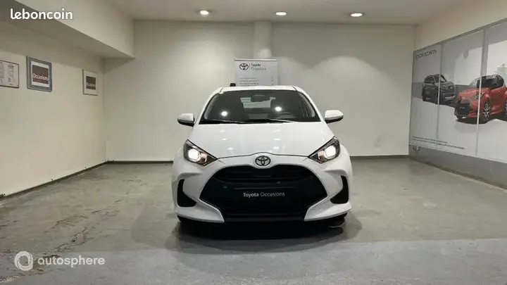 Toyota Yaris 2025 photo 2