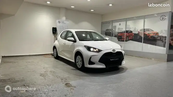 Toyota Yaris 2025 photo 3