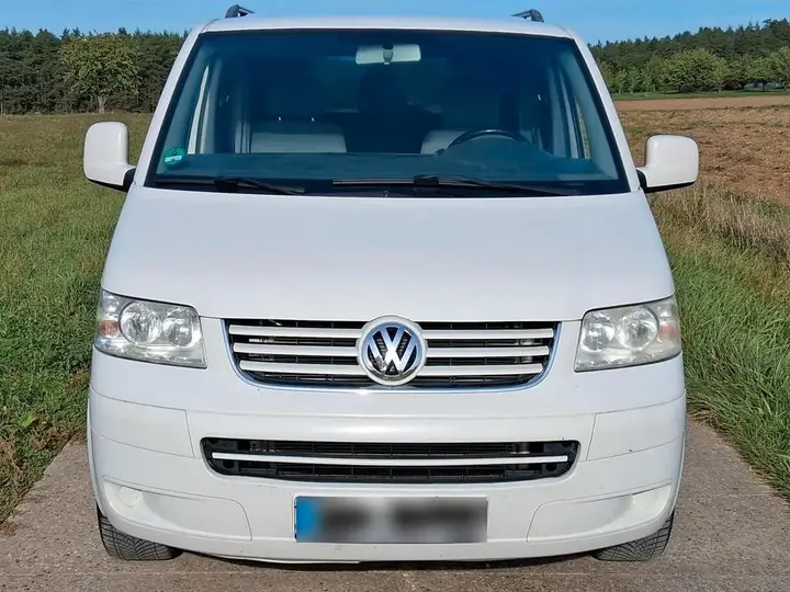Volkswagen T5 Shuttle