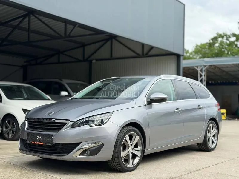 Peugeot 308 2015 photo 3