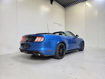 Ford Mustang 2020 photo 3