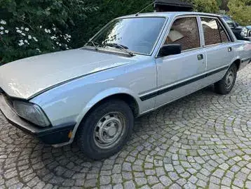 Peugeot 505