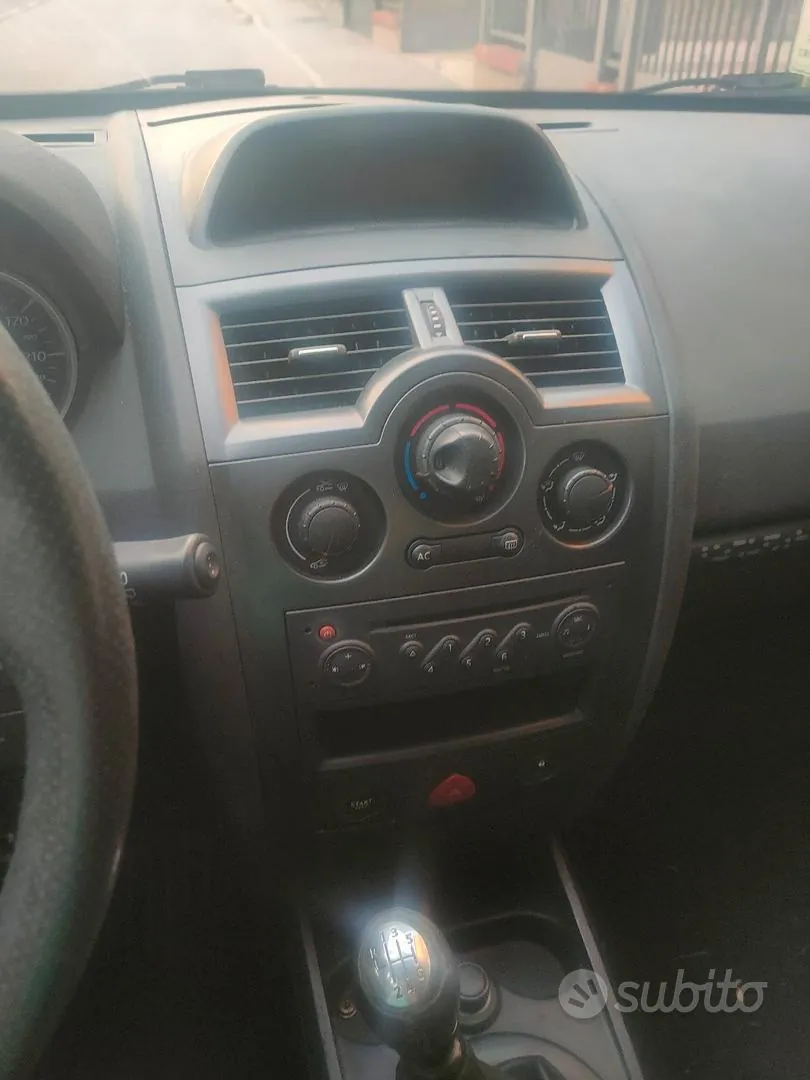 Renault Megane 2008 photo 5