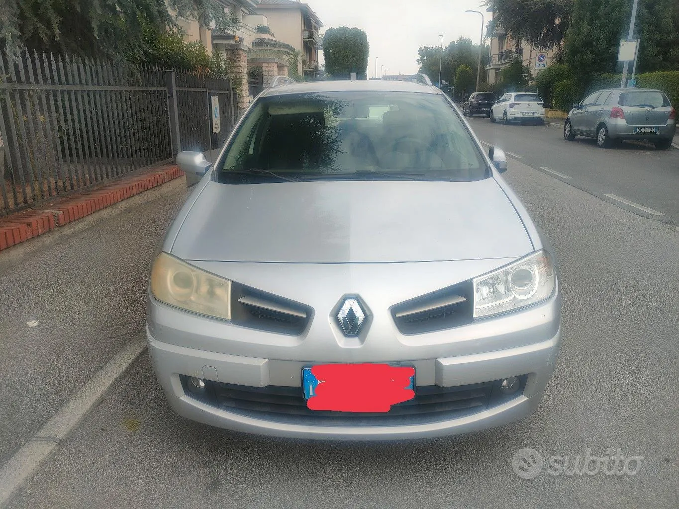 Renault Megane 2008 photo 2