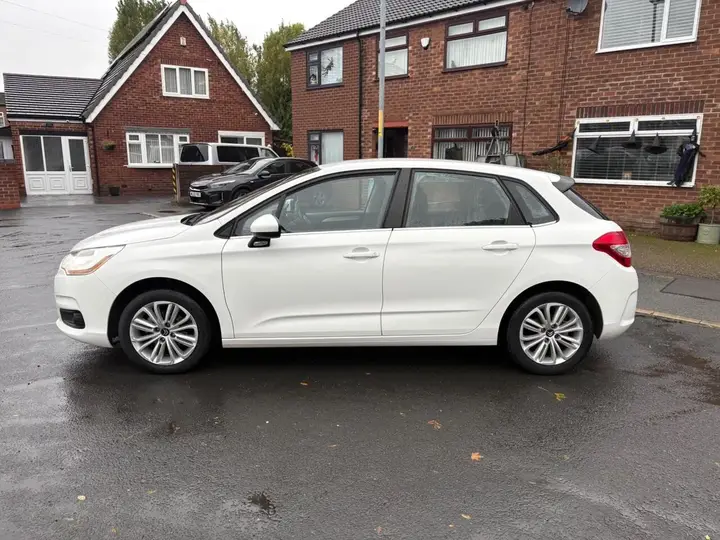 Citroen C4 2014 photo 4