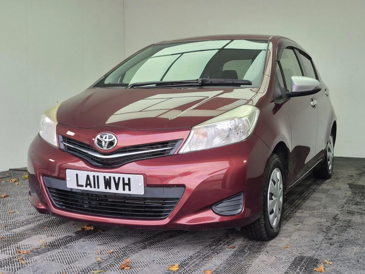 Toyota Yaris 2011 photo 3
