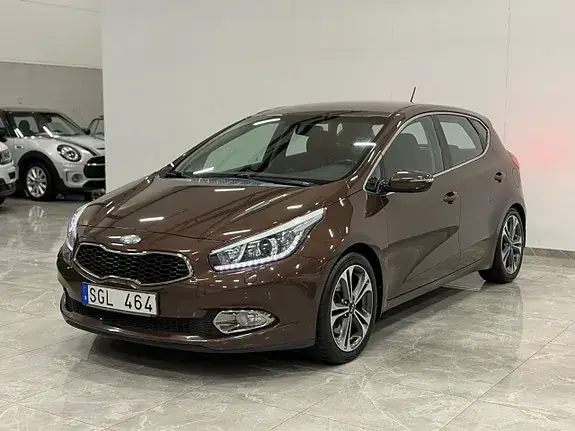 Kia Ceed 2013 photo 4