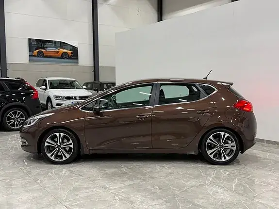 Kia Ceed 2013 photo 5