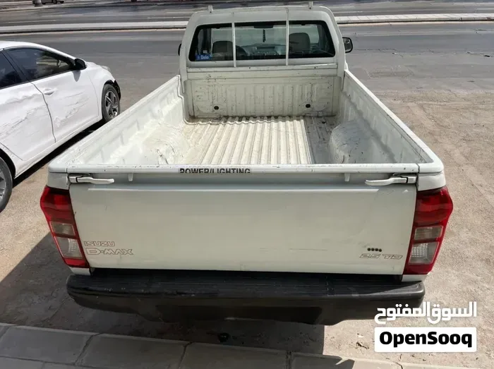 Isuzu D-Max 2016 photo 2