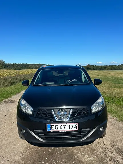 Nissan Qashqai 2010 photo 2
