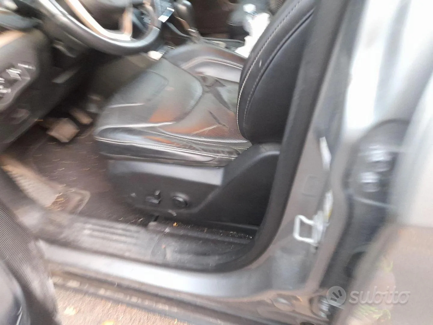 Jeep Cherokee 2015 photo 2
