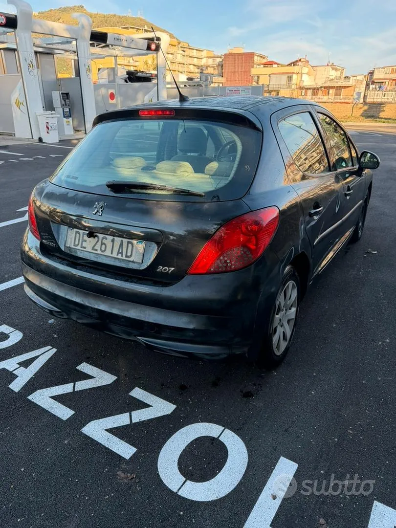 Peugeot 207 2007 photo 4