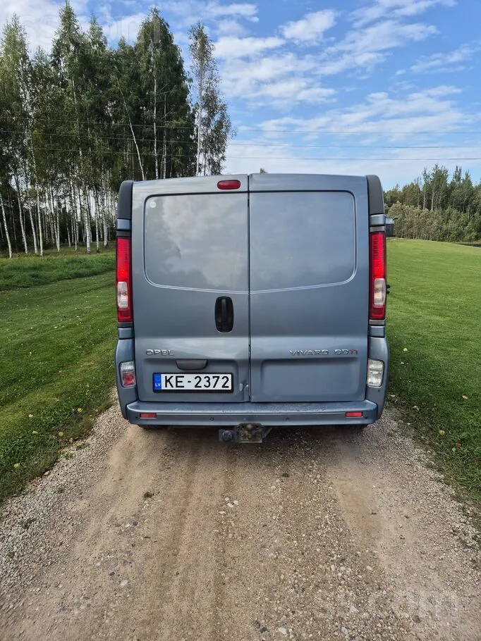 Opel Vivaro 2007 photo 5