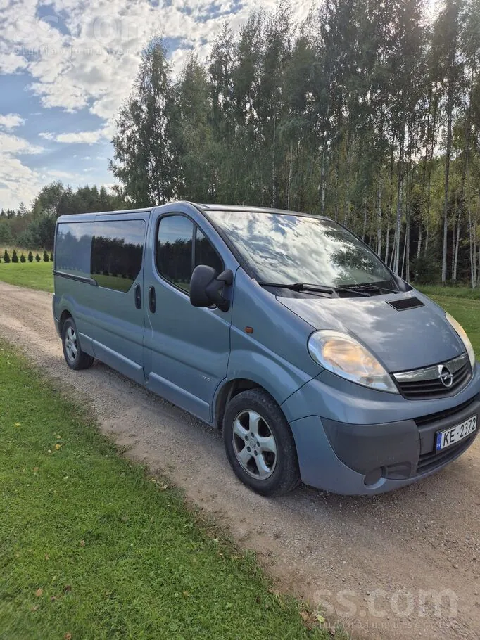 Opel Vivaro 2007 photo 3