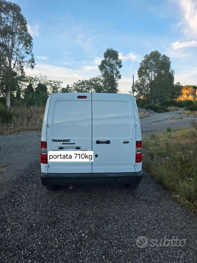 Ford Transit Connect 2009 photo 3