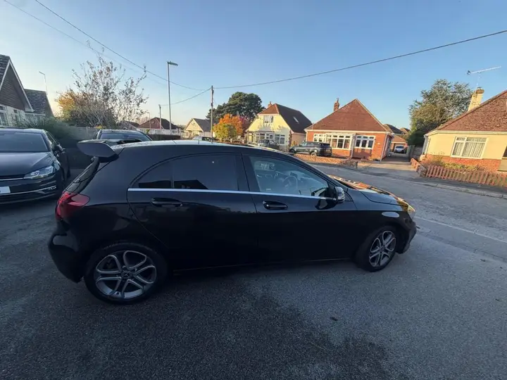 Mercedes-Benz A-Class 2018 photo 5