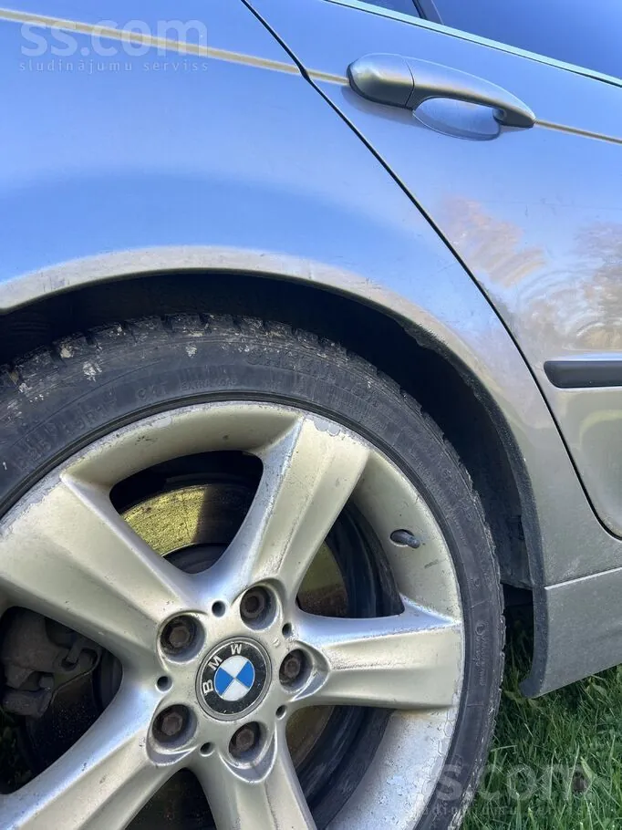 BMW 330 2003 photo 4