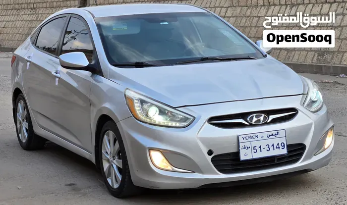 Hyundai Accent 2015 photo 3