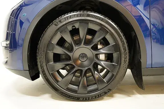 Tesla Model Y 2022 photo 5