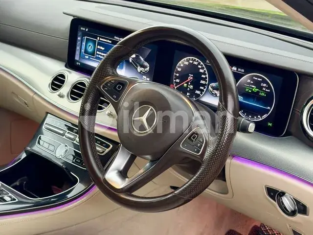 Mercedes-Benz E350 2018 photo 4