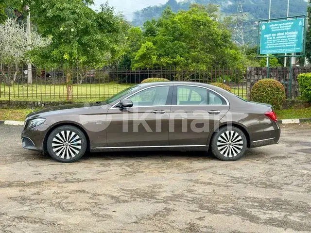 Mercedes-Benz E350 2018 photo 2